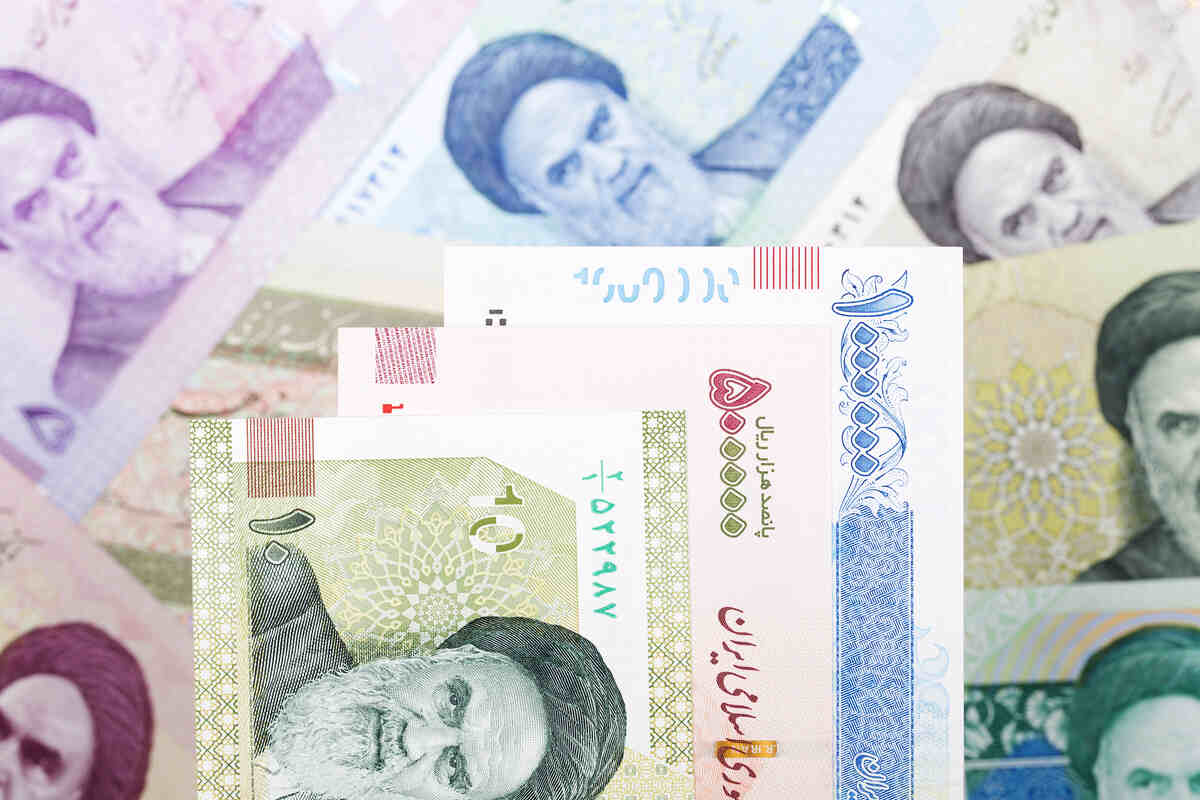 Iranian Rial (IRR) money