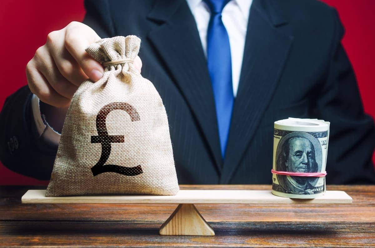 Pounds in a Sack and Banknotes
