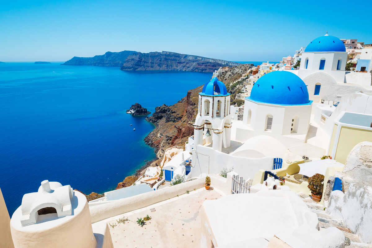 sanorini island greece